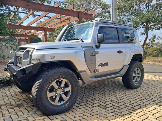 TROLLER T4 3.2 XLT 4X4 20V TURBO INTERCOOLER DIESEL 2P MANUAL